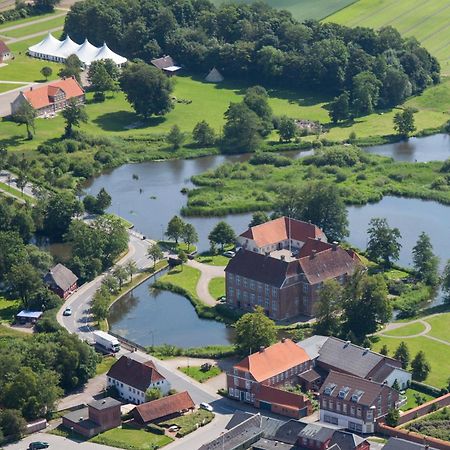 Den Gamle Kro Ved Gram Slot Экстерьер фото