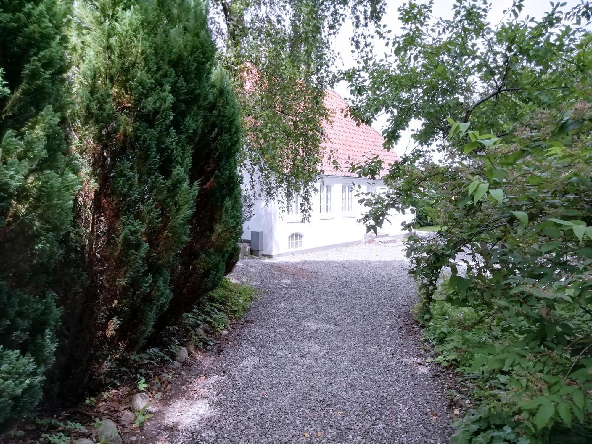 Den Gamle Kro Ved Gram Slot Экстерьер фото